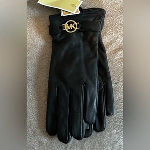 Michael Kors Black Leather Gloves, Large